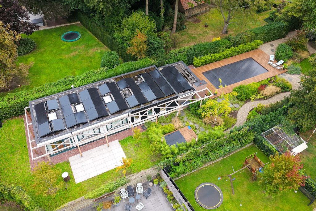 Oprichten Poolhouse en bijgebouw